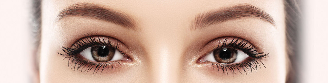 Centered zoomed eyes